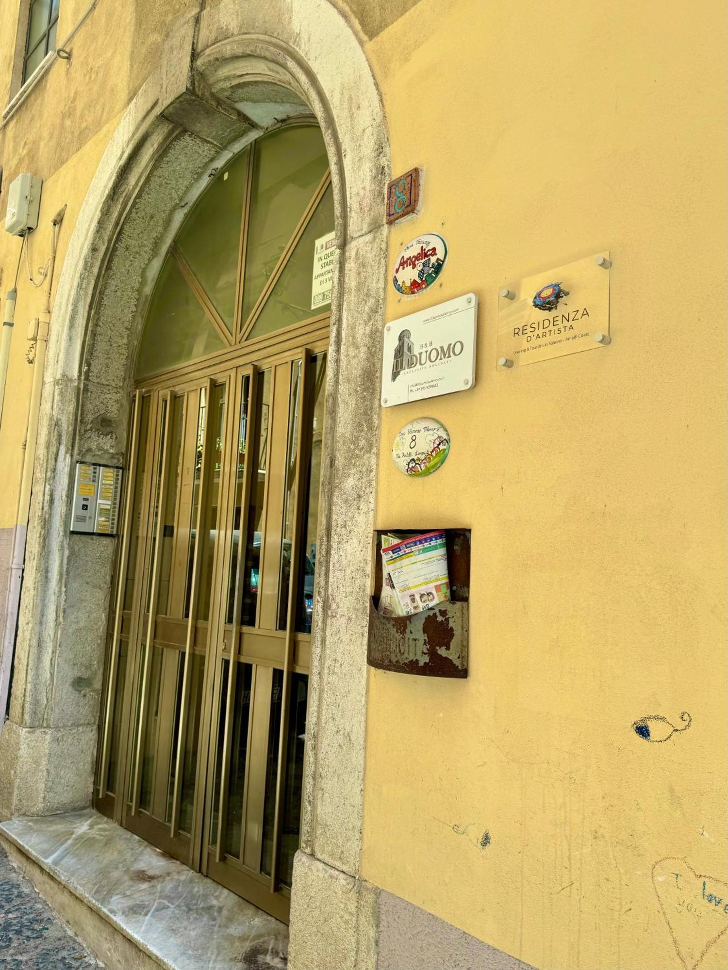Residenza D'Artista Al Duomo1 Salerno Exterior foto